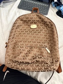 Michael kors back pack