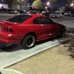 1998 Ford Mustang