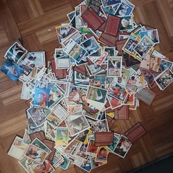 Vintage Baseball Cards Lot Over 1,000 Cards
