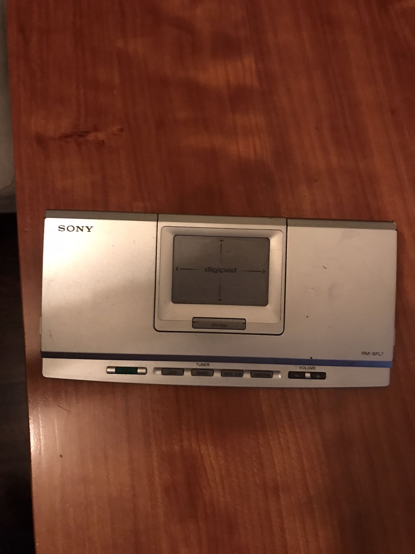 Sony RM-SFL7