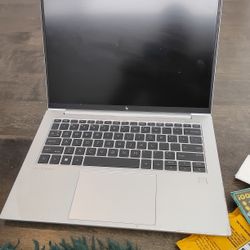 HP Elitebook 845 G10