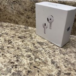 AirPods 4 With Noise Cancellation