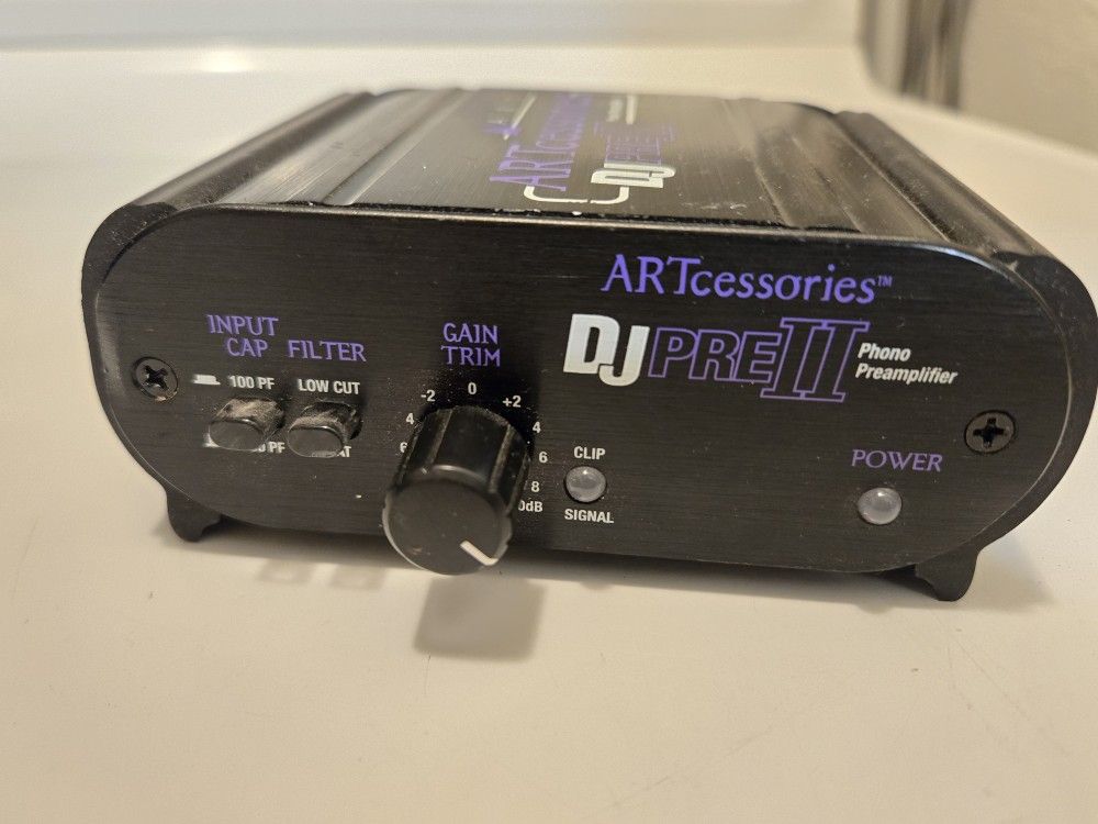 DJ Pre2 Phono Preamplifier