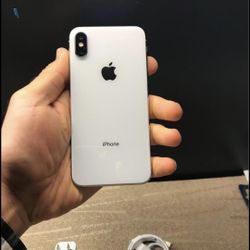 iPhone X Unlocked✅🔥
