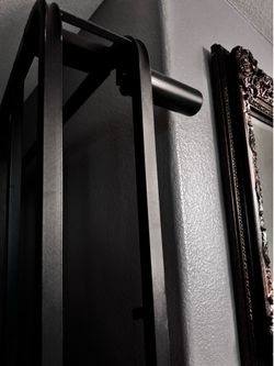 King metal bed frame