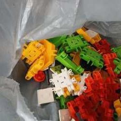 Clic-formers 