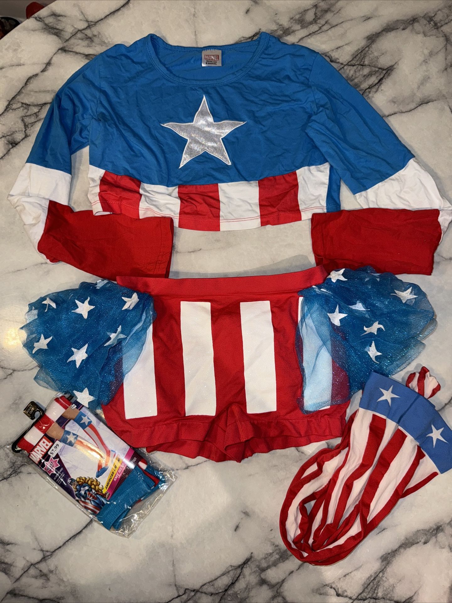 Sexy Womens Captain America Marvel Halloween Cosplay Costume S/M Shorts Tutu Sox This is preowned and I do not know what size it is but my best guess