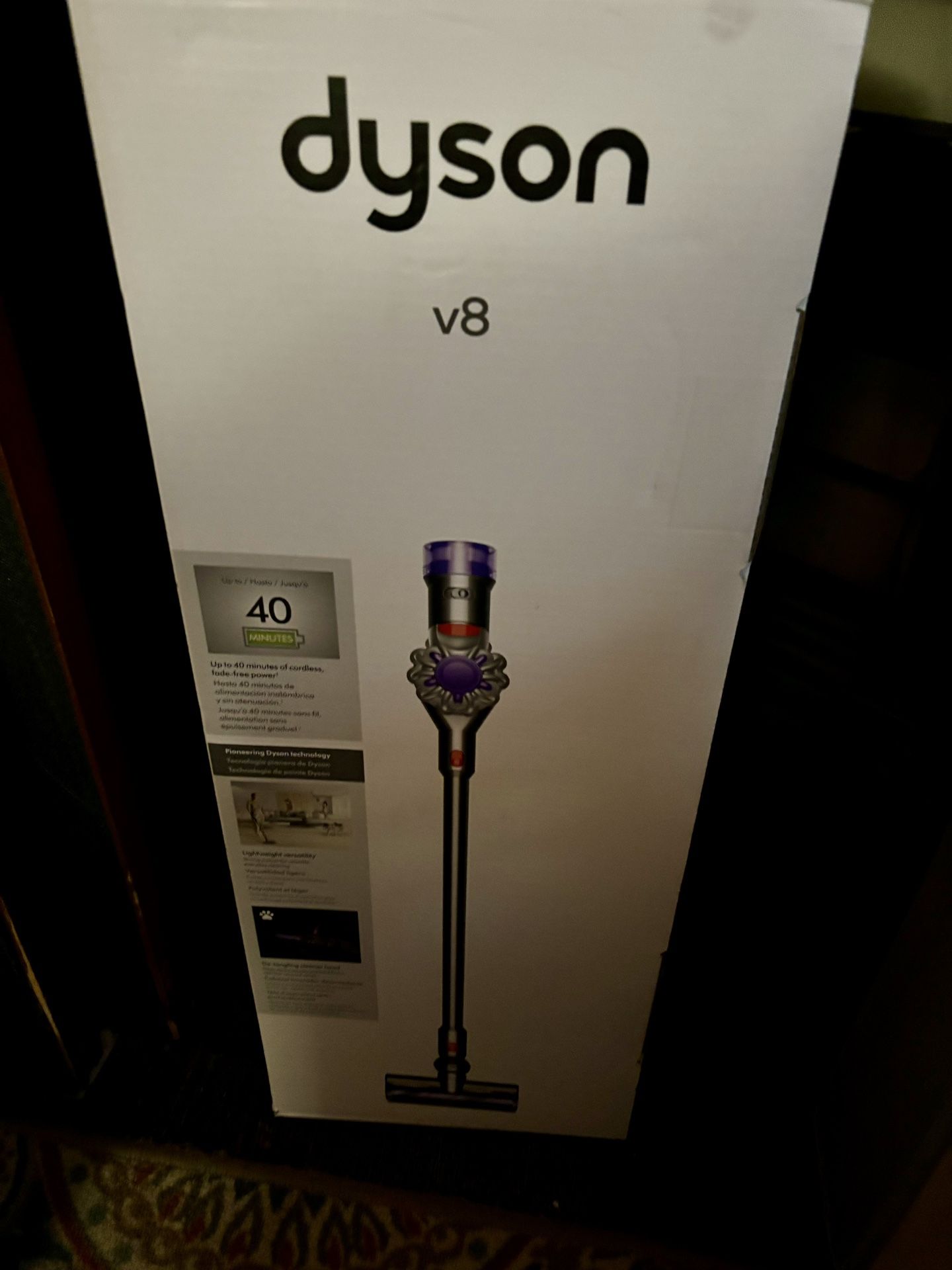 Dyson V8 Vacuum Brand New In Box