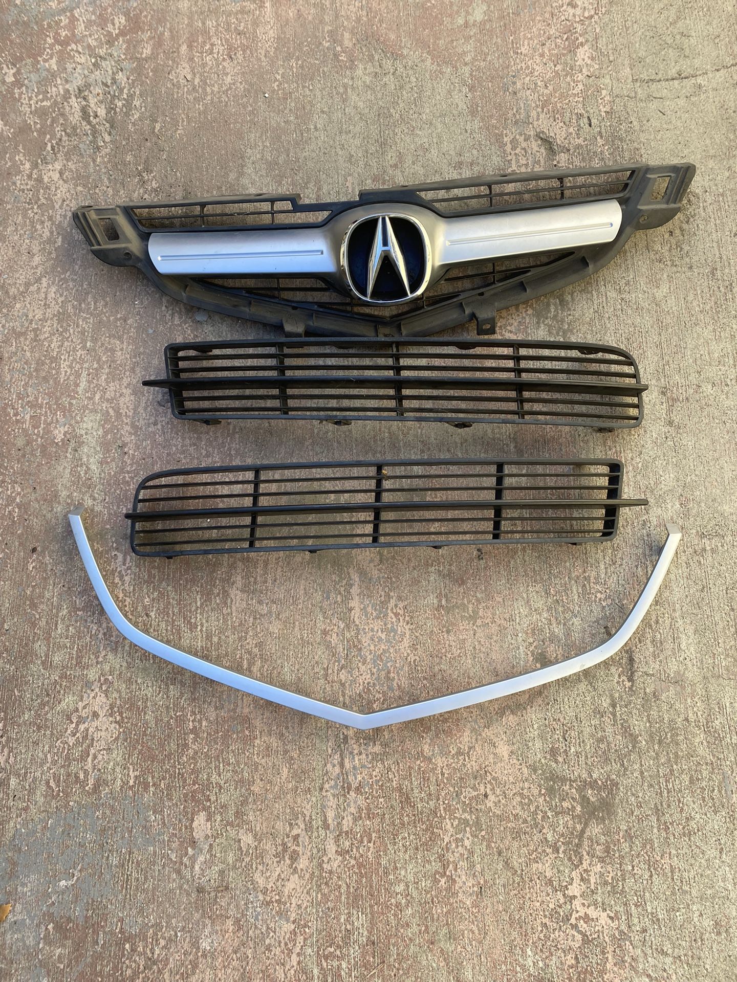 2004-206 Acura TL Front Bumper Upper grill grille OEM