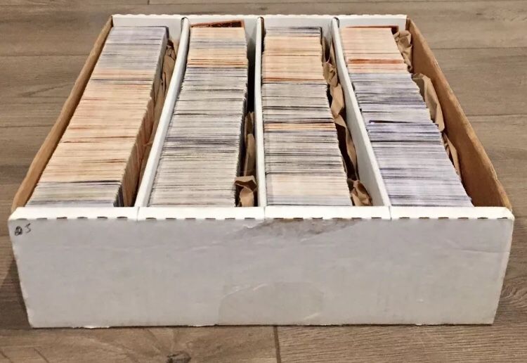 4000+ YUGIOH card collection- This random assortment of common cards is from a wide variety of Yu-Gi-Oh! sets in Near Mint condition.  Note: We includ