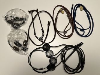 VINTAGE - Airline Headphones (TWA, Delta Airlines, United Airlines) (Collection Of 7)