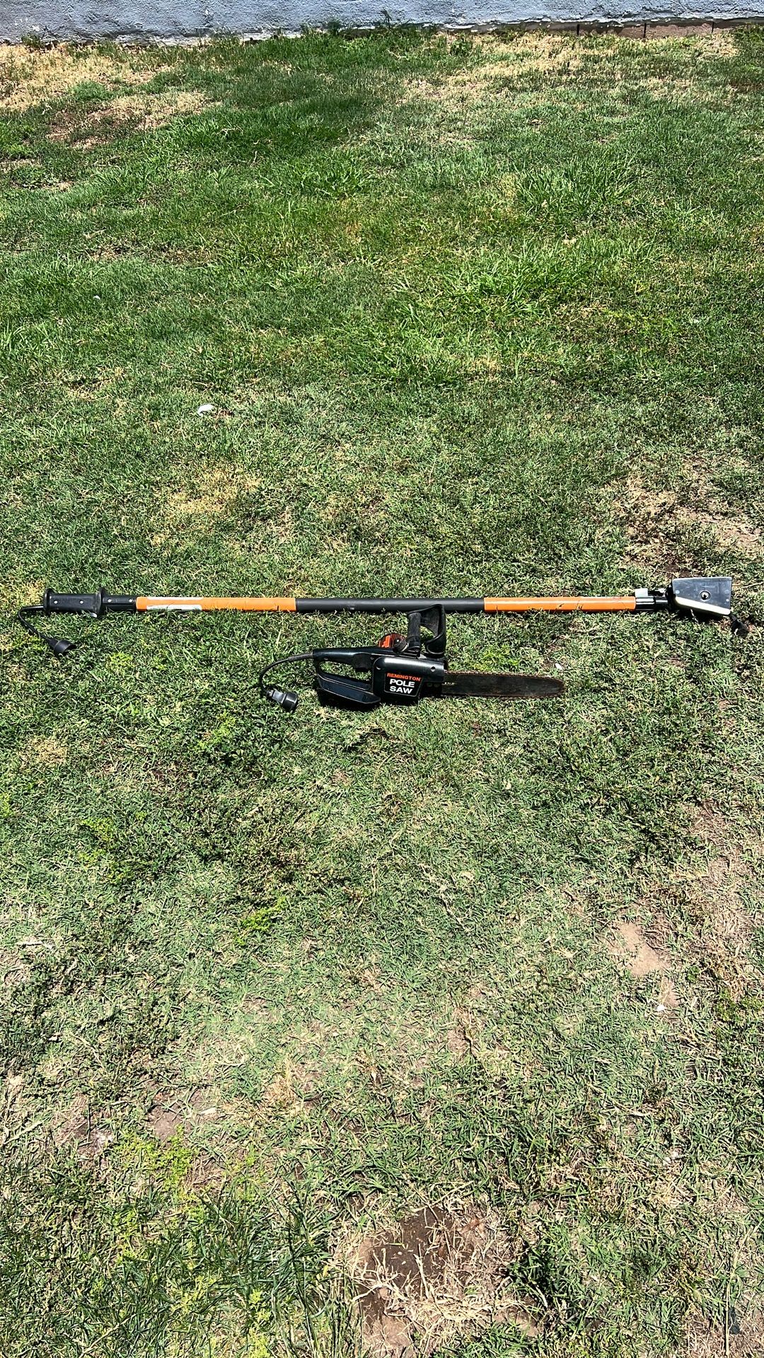 Pole Saw (10 Foot Remington Chainsaw)
