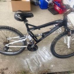 schwinn g25 Mountain Bike