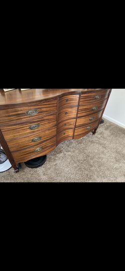 Vintage Chest Drawer
