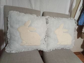 Bunny Appliqué Throw Pillows Set of 2