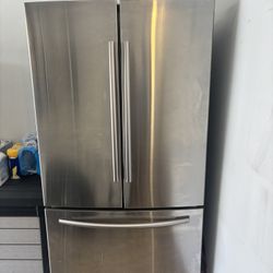 Samsung Refrigerator 
