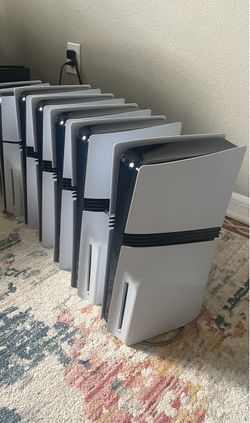 PlayStation 5 Pros (disk drive extra $50)
