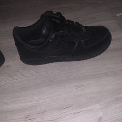 Black Air Force 1s