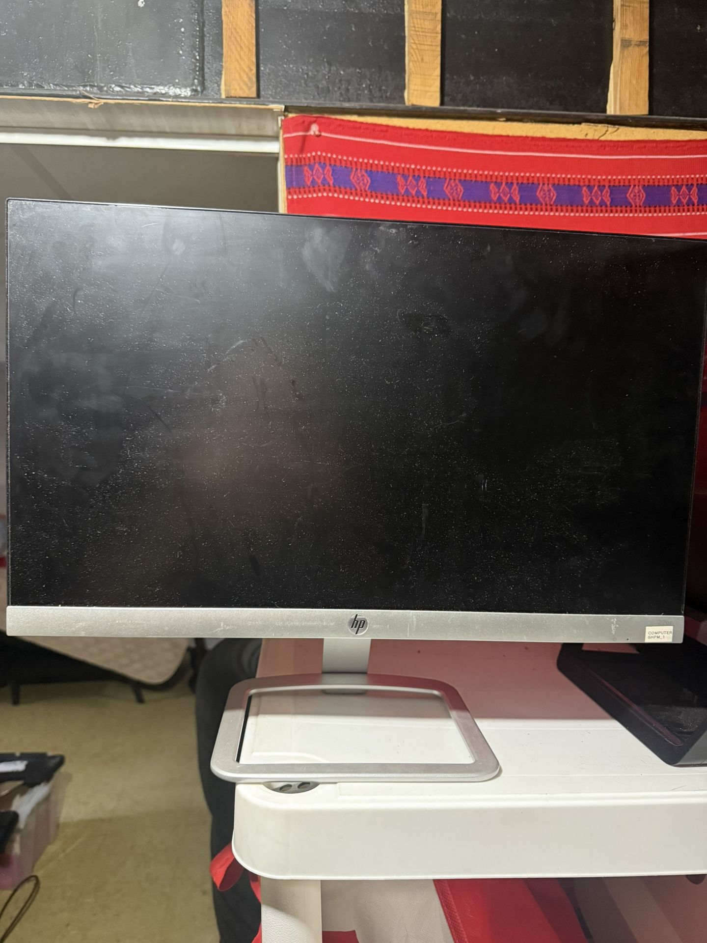 Laptop/desktop Dual And Single Monitors 