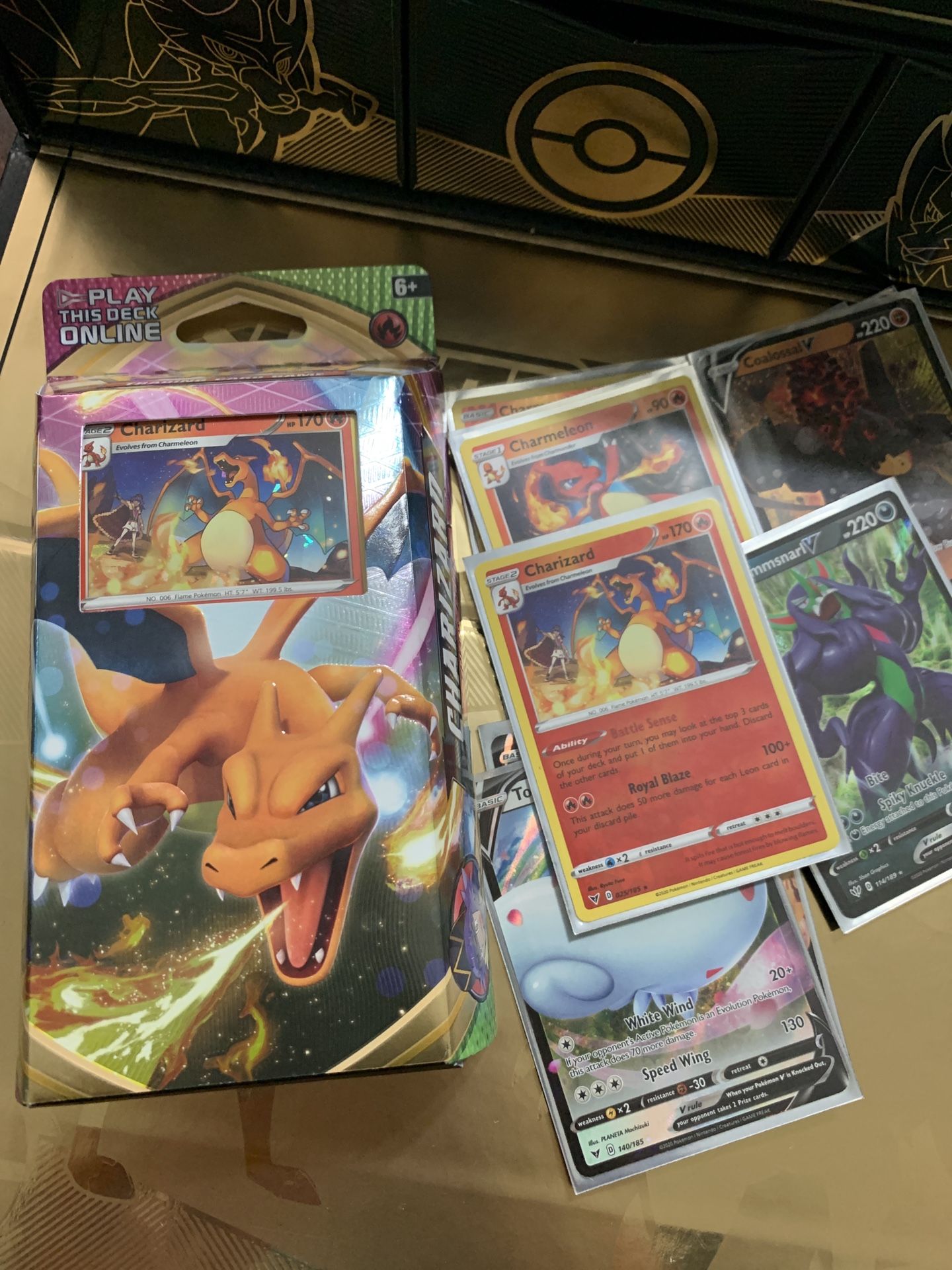 Vivid Voltage Charizard Lot