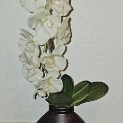 artifical orchid plant flower vase home decor fake

Good condition,  vase has some scratches 

Approximately 21.5" tall