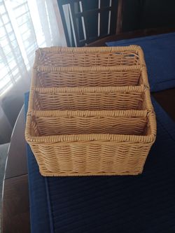Wicker mail organizer