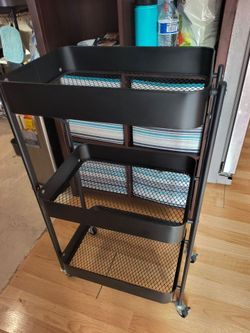 Folding shelf