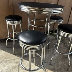 Retro Style Chairs 
