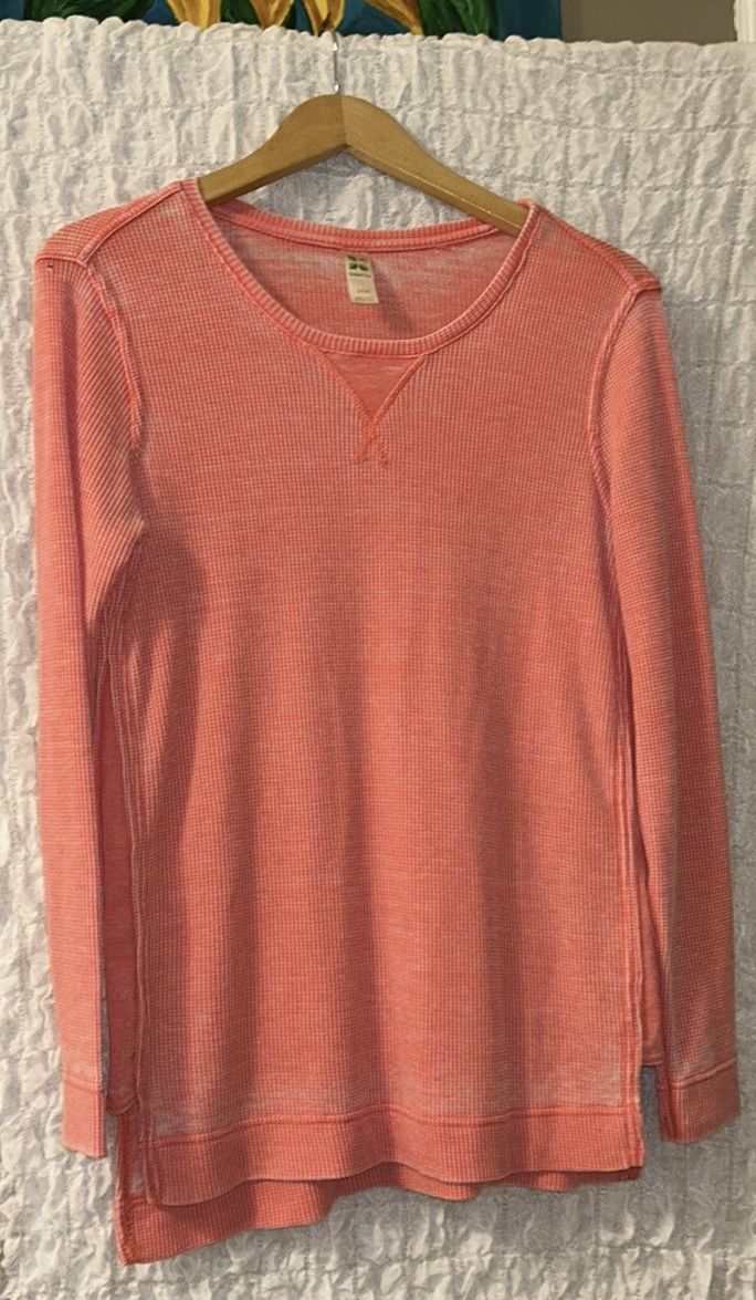 Green Tea: Lightweight, Distressed Tunic, Waffle Pattern/Thermal, Size: S/CH