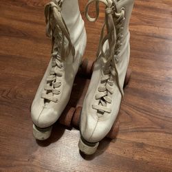 Roller Skates 
