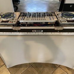 Professional DJ Equipment