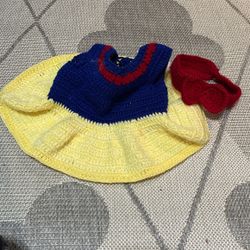 (crocheted 🧶 ) Infant Snow White Hand Made Dress And Headband