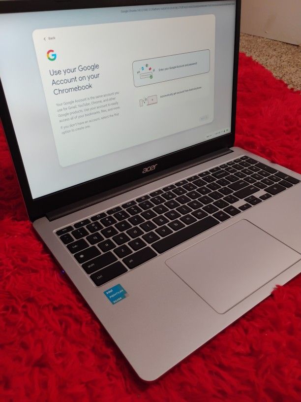 Acer (Chromebook) 315/ With Case