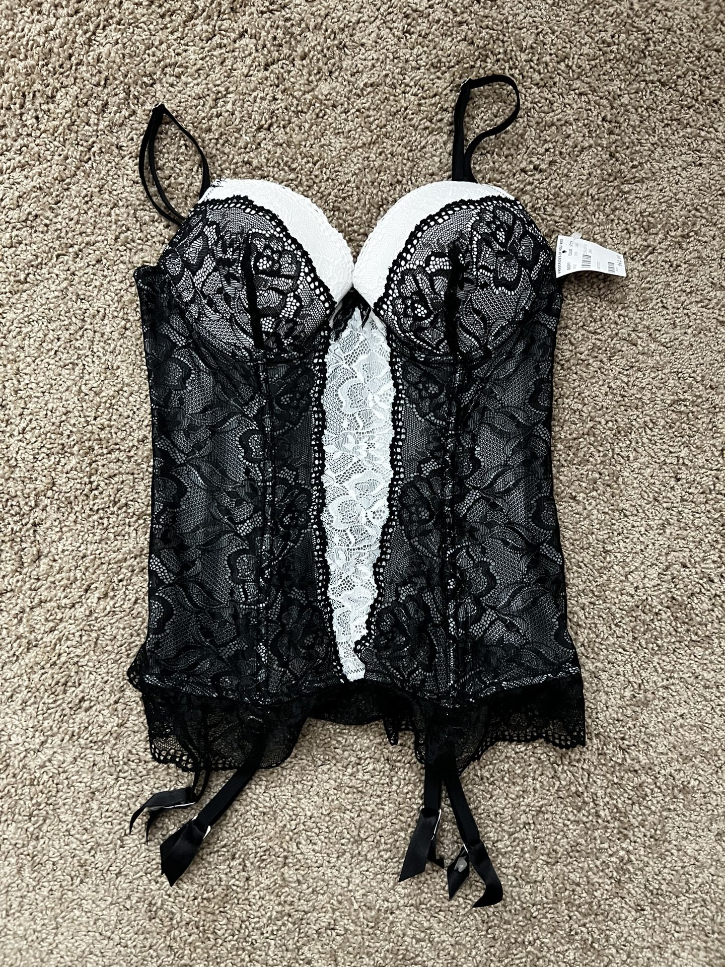 New Corset - Fredericks Of Hollywood