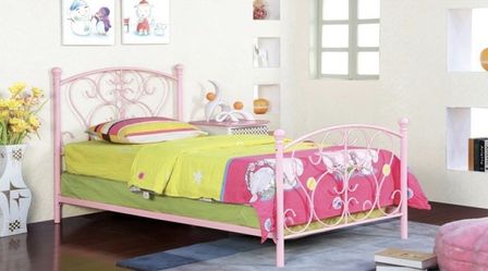 🌸 Charming Metal twin bedframe available in pink & white 🌸 (Mattresses sold separately) @ JORDAN HOME FURNITURE 🌸