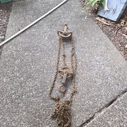 Antique Hook Pully Set