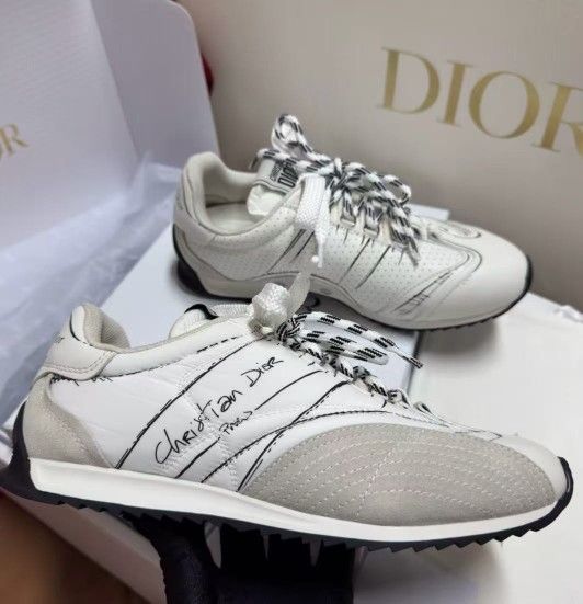 Nylon cowhide leather logo patch round toe lace-up low-top lifestyle shoes women's white