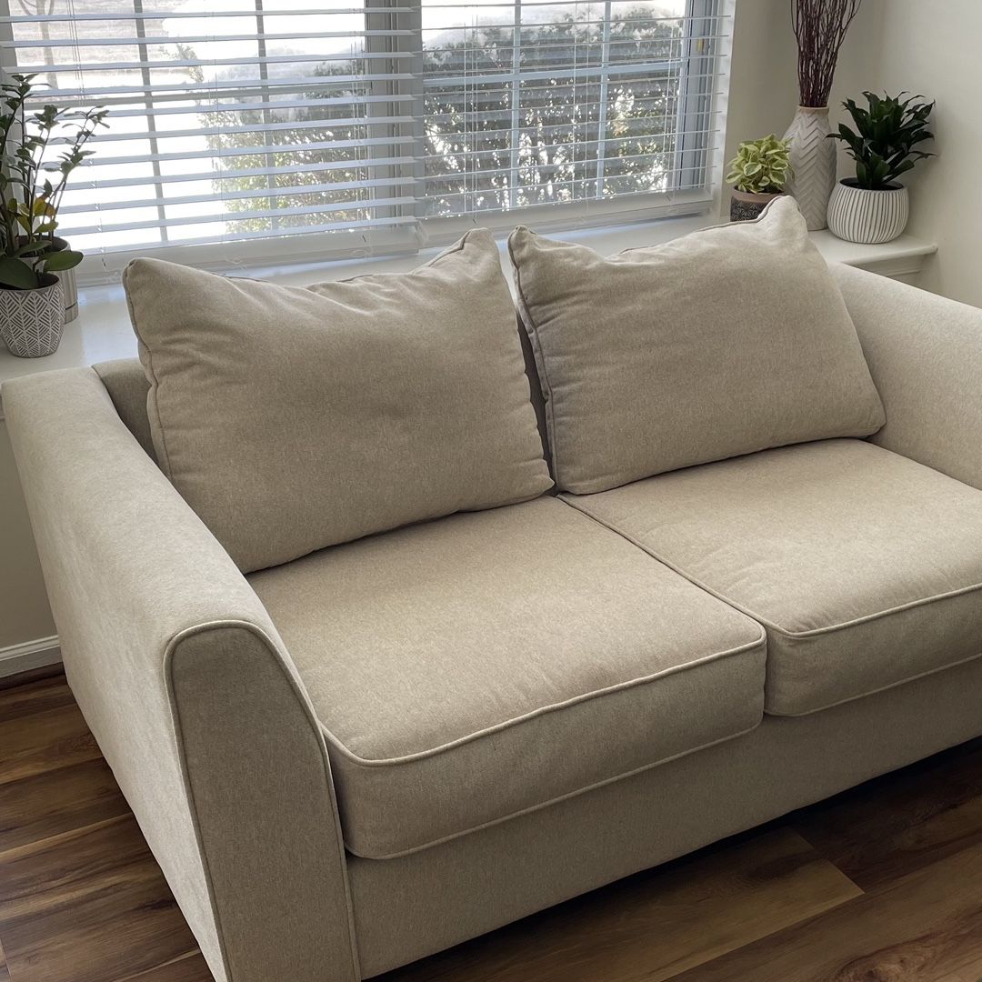 PRICE DROP: Cream Loveseat