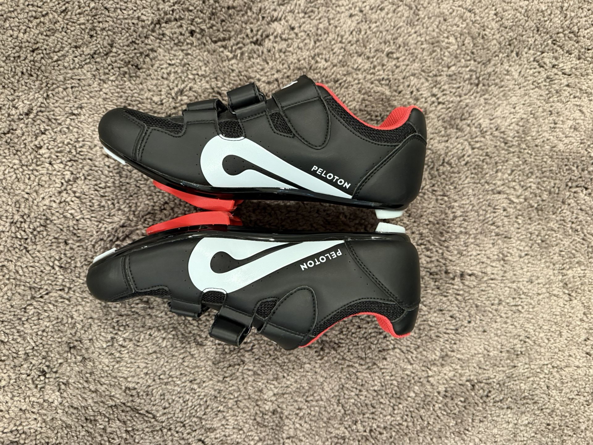 Peloton Cycling Shoes Like New