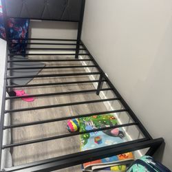 twin frame need gone asap (moving )