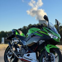 2022 kawasaki ninja 400 krt