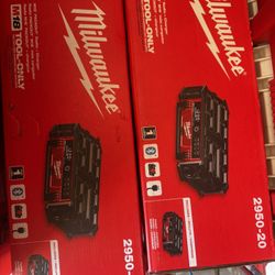 Milwaukee M18 Packout Radio