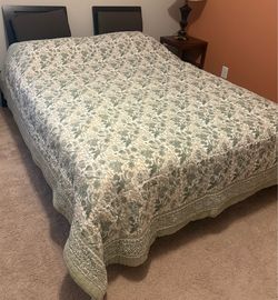 Twin bed, head board, mattress for free