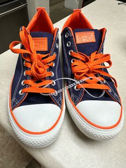 Navy blue/orange converse