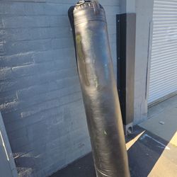 Muay THAI PUNCHING Bag Kickboxing Heavy Bag 6ft 130pound New