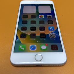 8 Plus 64 GB UNLOCKED 