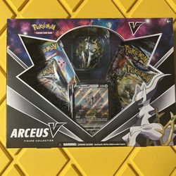 Arceus V Figure Collection
