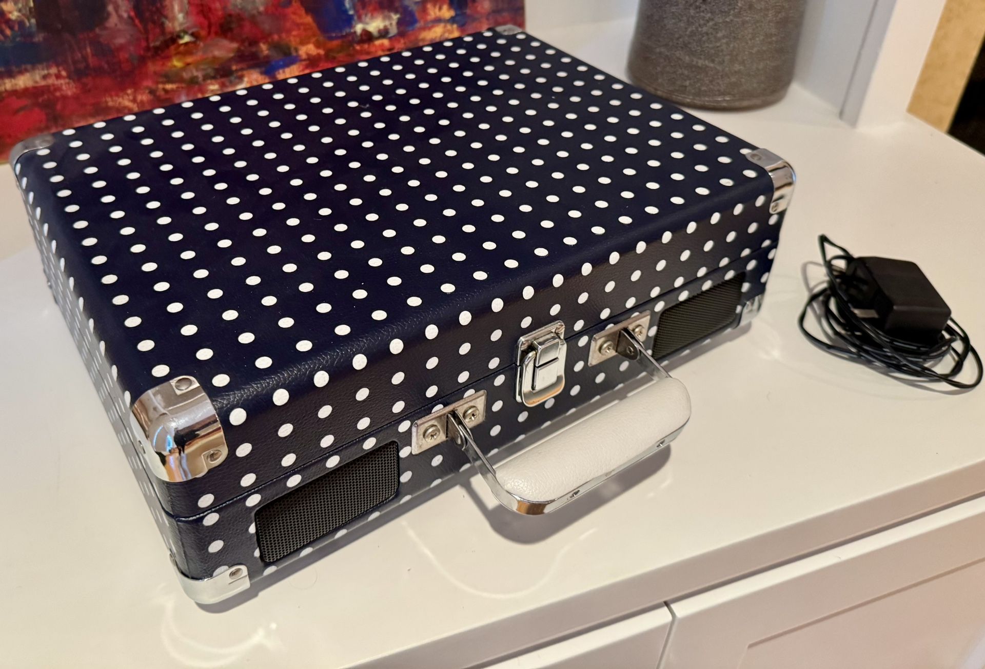 Record Player: Crosley CR8005A-PK1