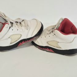 Nike Air Jordan 5 Retro Fire Red Sneakers