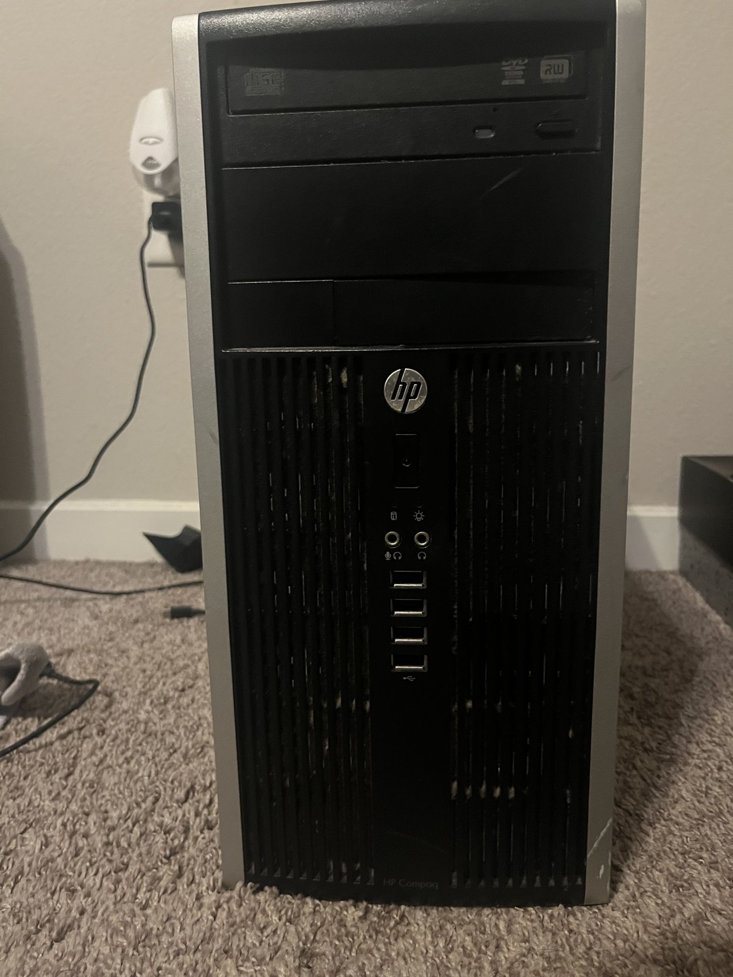 Hp Desktop i7 1050 ti